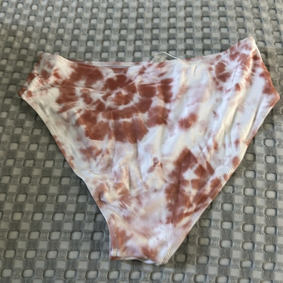 Live Life on the Beach High Waist Swimsuit bottom NWT - Picture 2 of 5